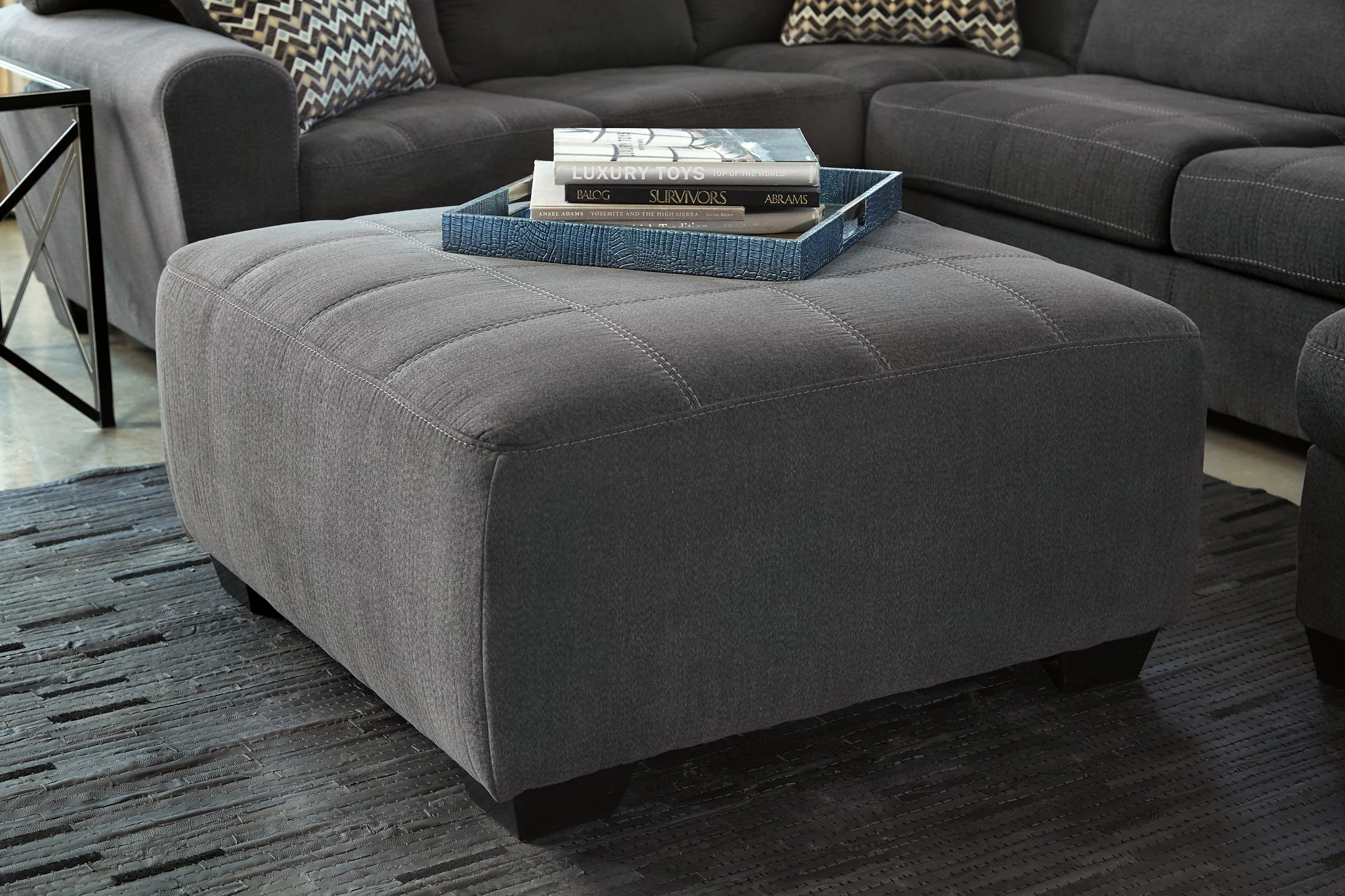Ambee 3-Piece Sectional with Ottoman - Image 9