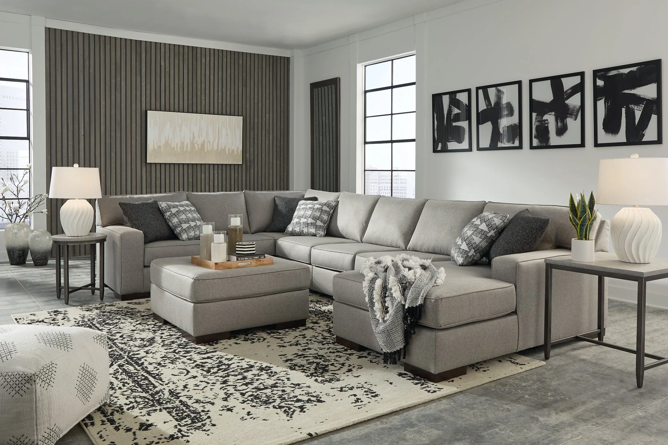 Marsing Nuvella 4-Piece Sectional with Ottoman - Image 4