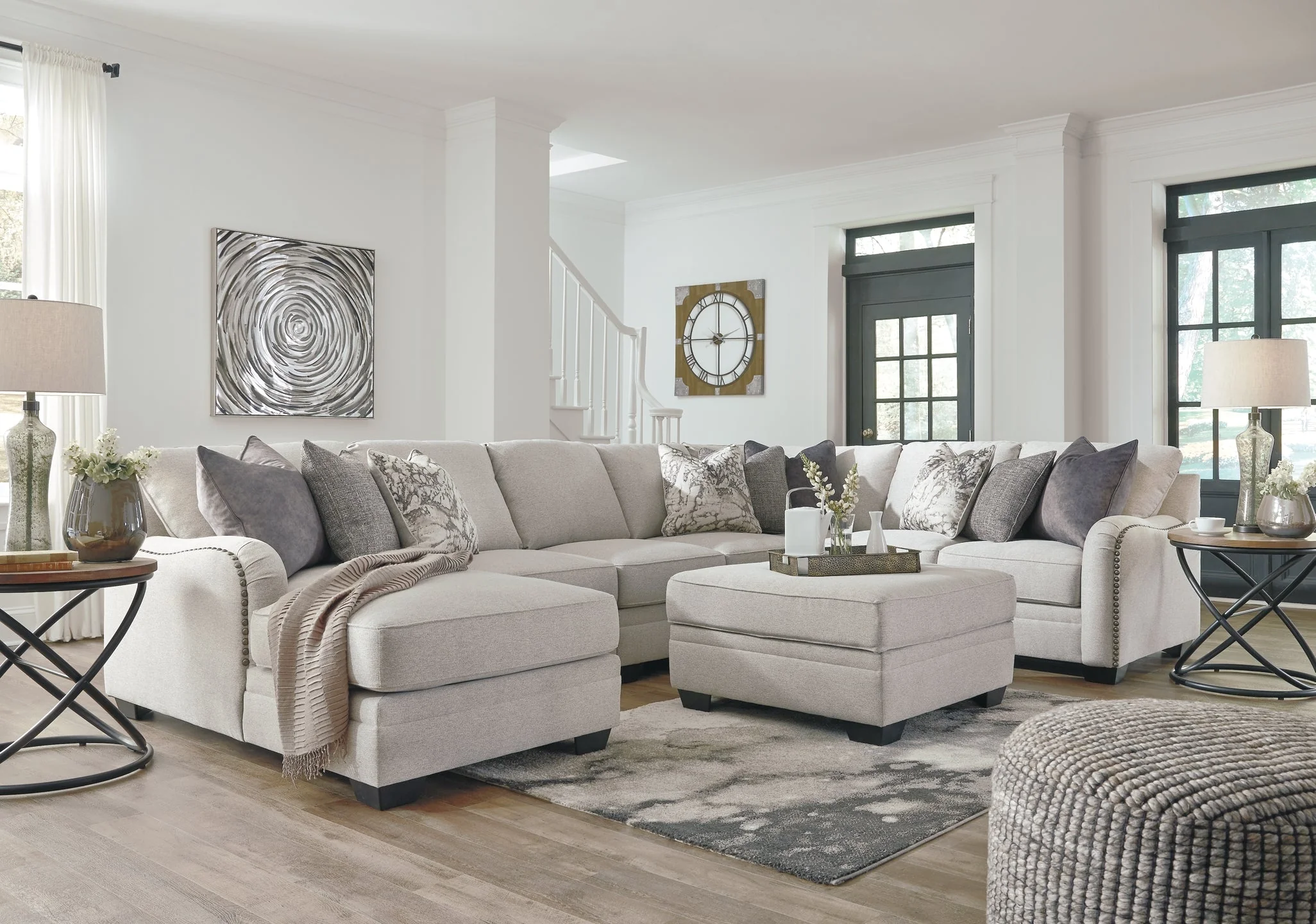 Dellara 5-Piece Sectional with Ottoman - Image 2