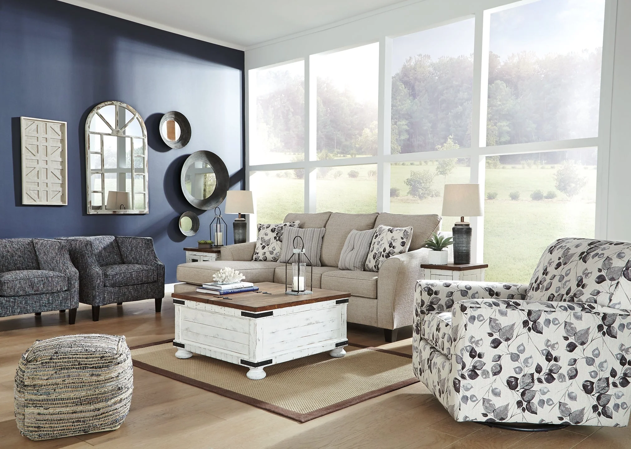 Abney Swivel Accent Chair - Image 4