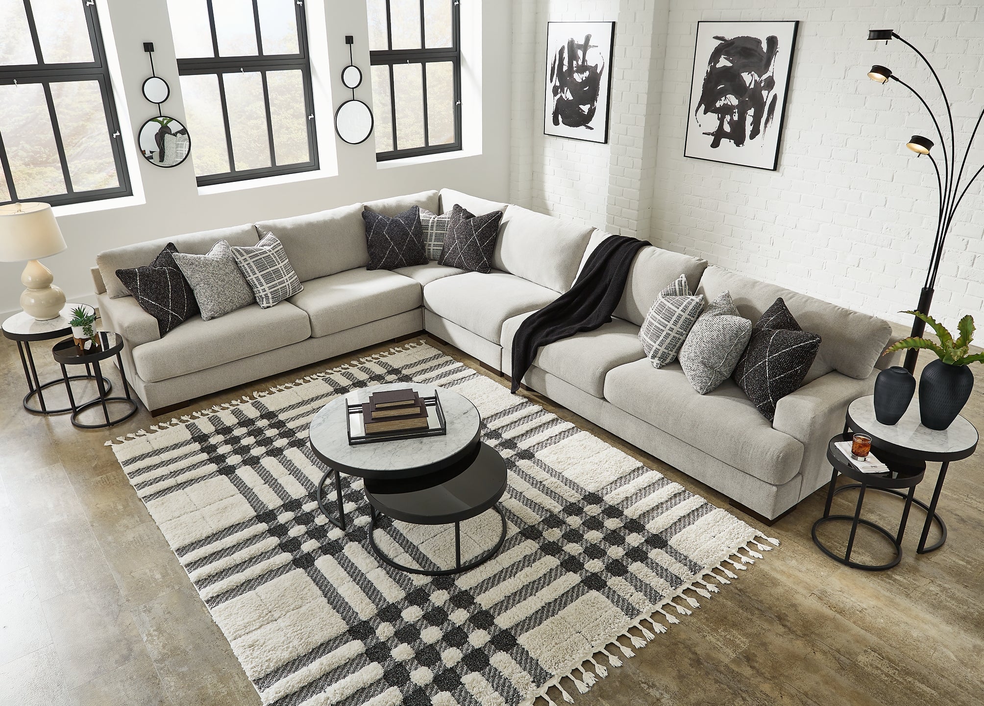 Artsie 4-Piece Sectional - Image 4