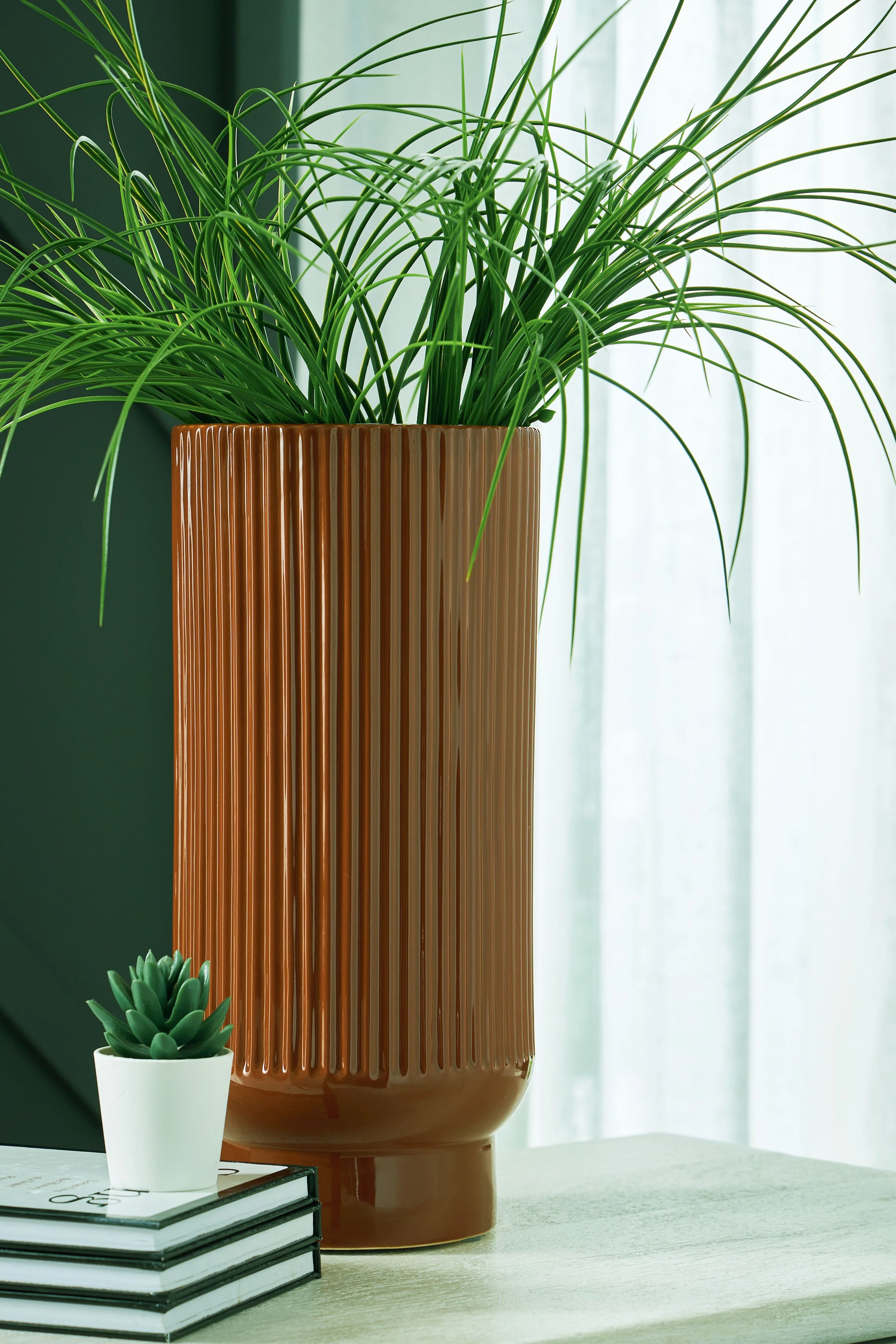 Avalyah - Vase - Image 9