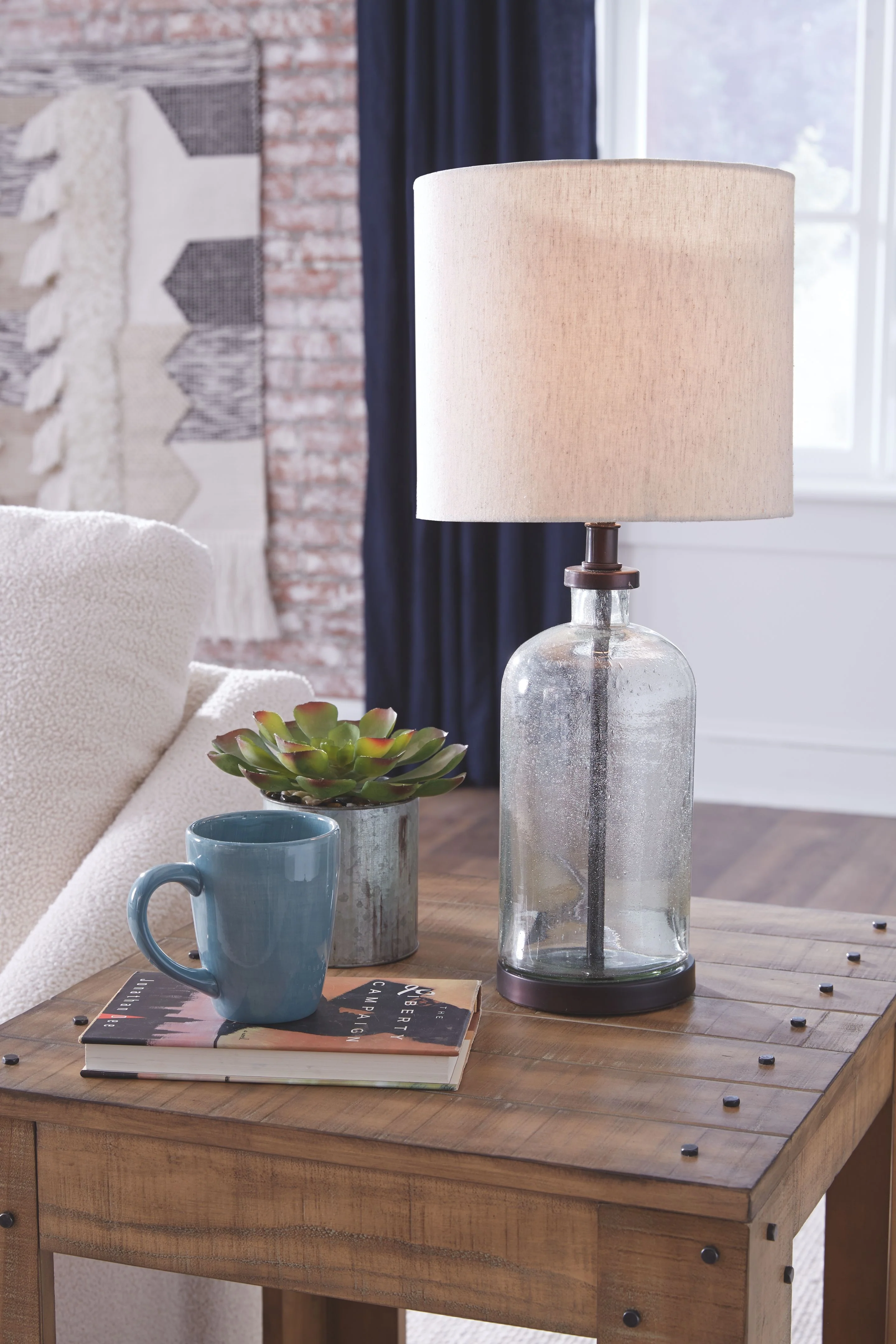 Bandile - Glass Table Lamp  - Clear / Bronze Finish - Image 2