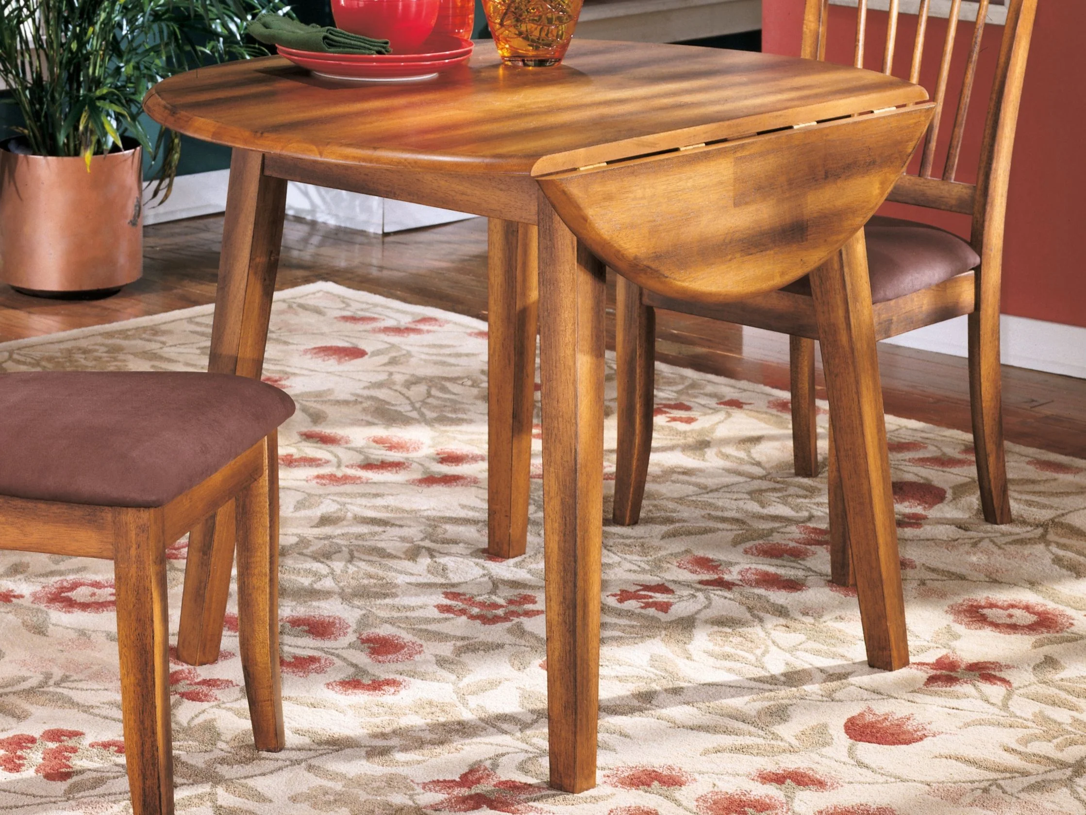 Berringer - Round DRM Drop Leaf Table - Rustic Brown - Image 4