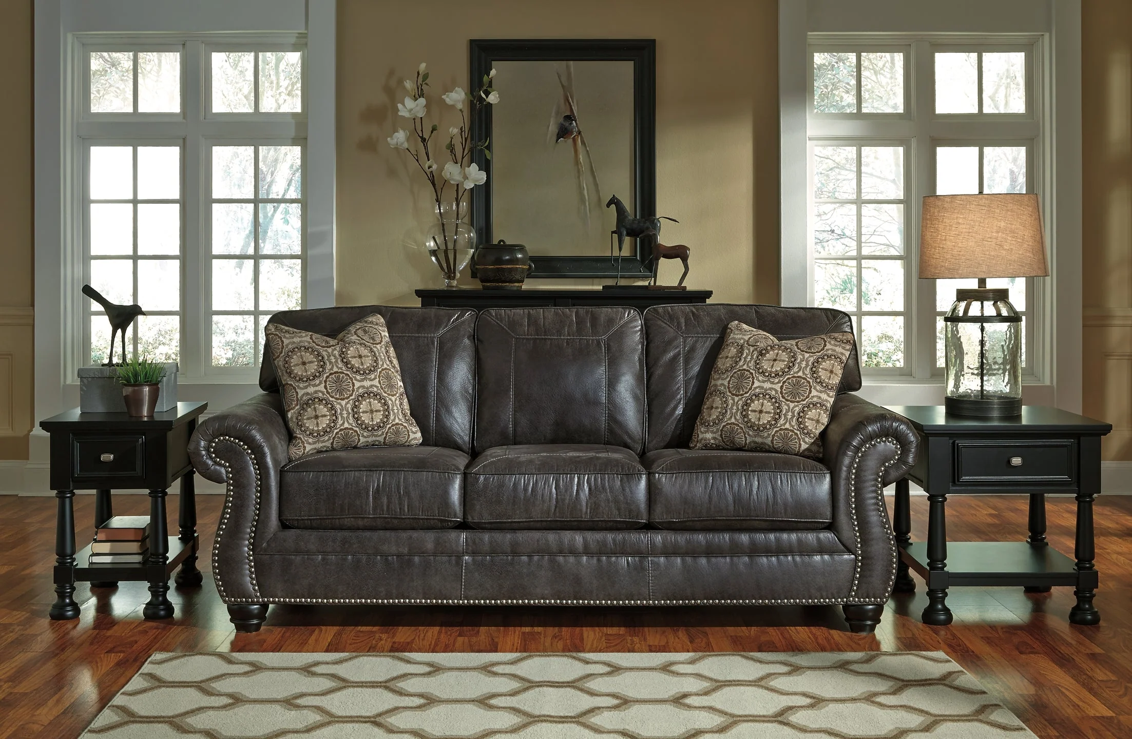 Breville Sofa - Image 3