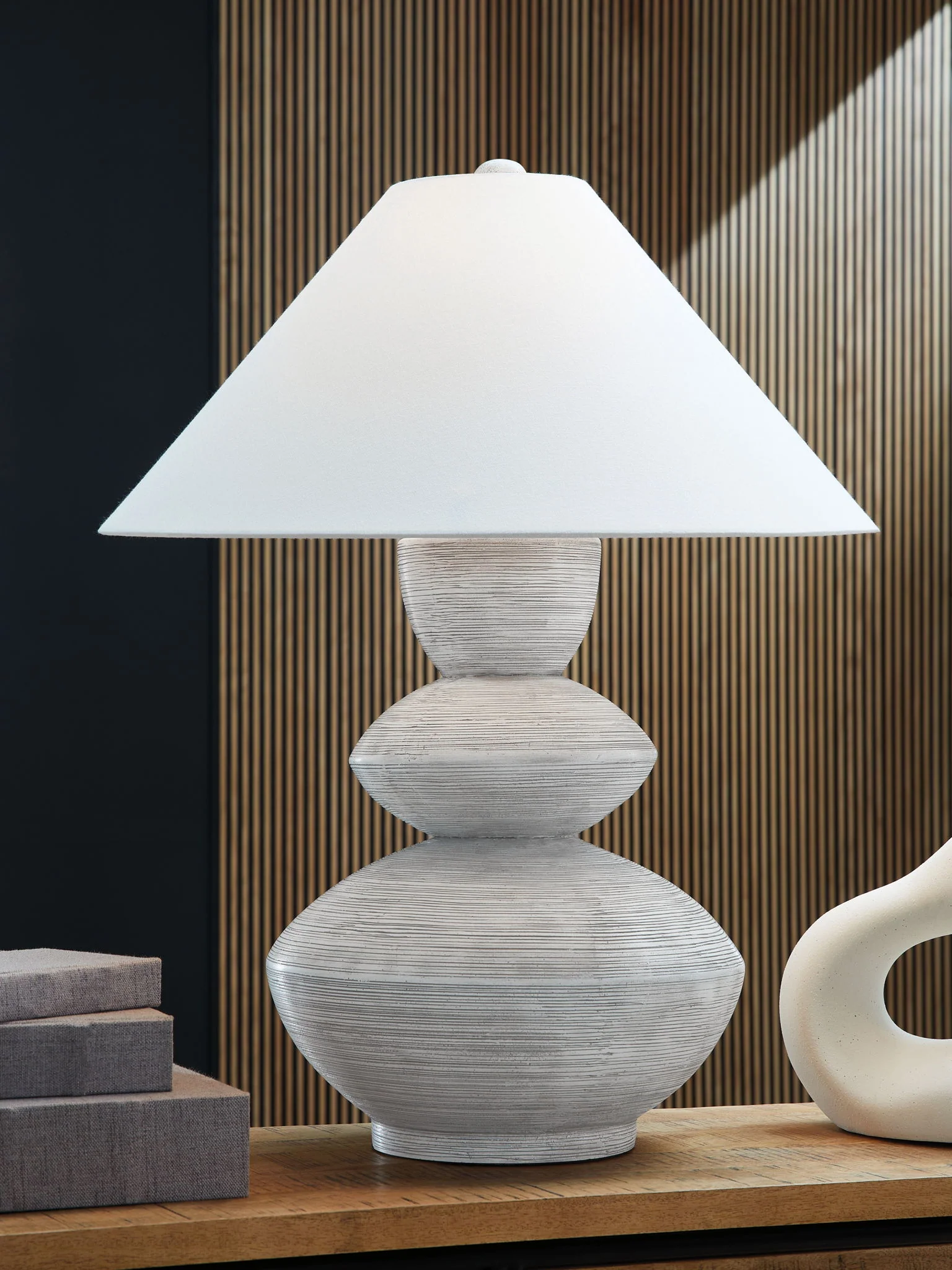 Brickdon - Poly Table Lamp - Distressed White - Image 2