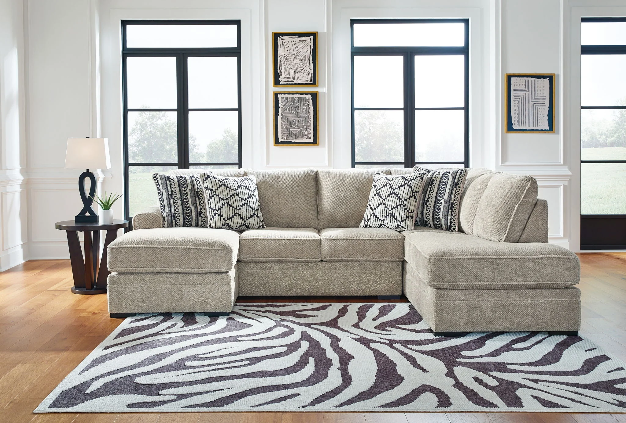 Calnita - Living Room Set - Image 3
