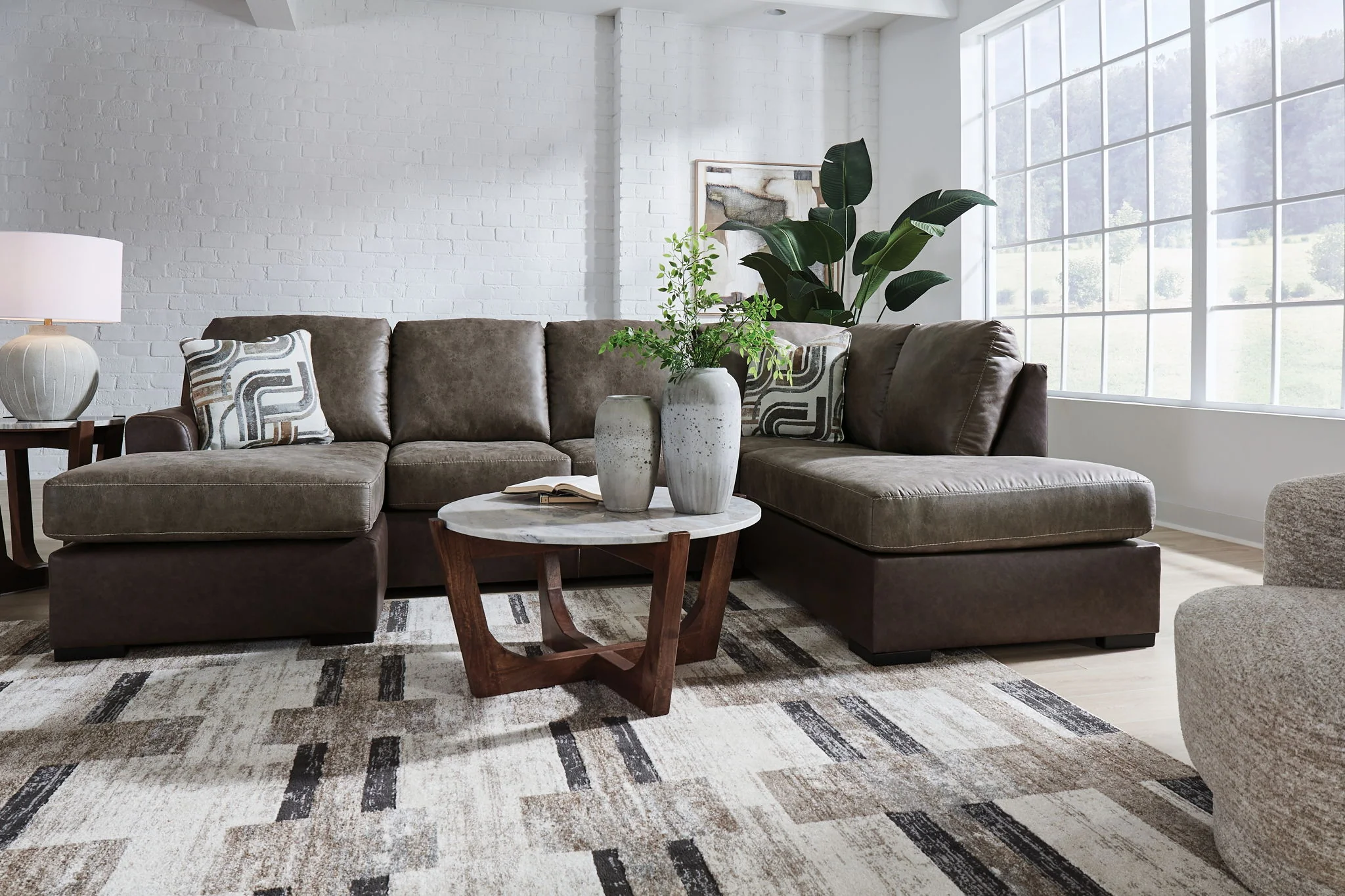 Castille Way - Sectional - Image 3