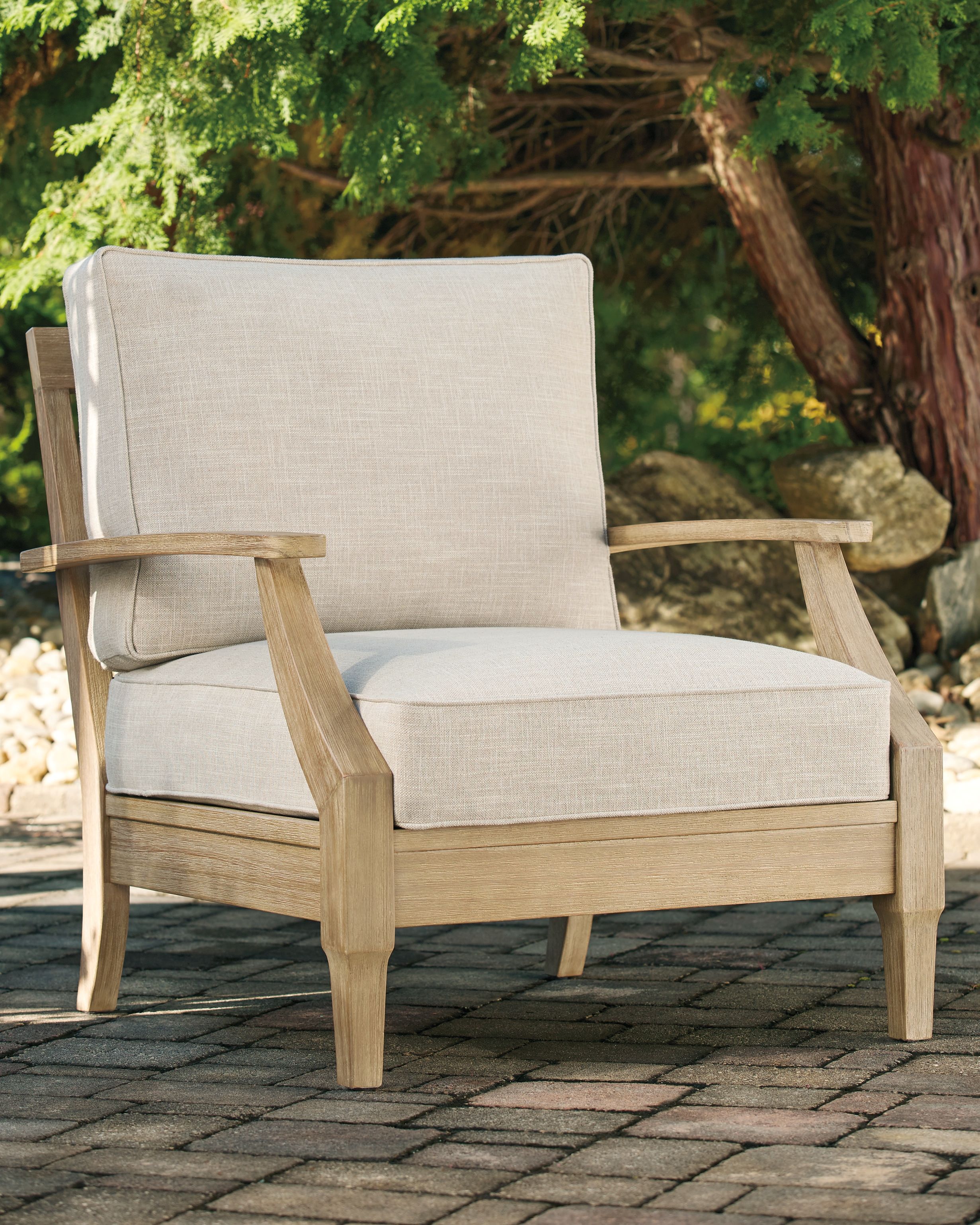 Clare View - Lounge Chair w/Cushion  - Beige - Image 4