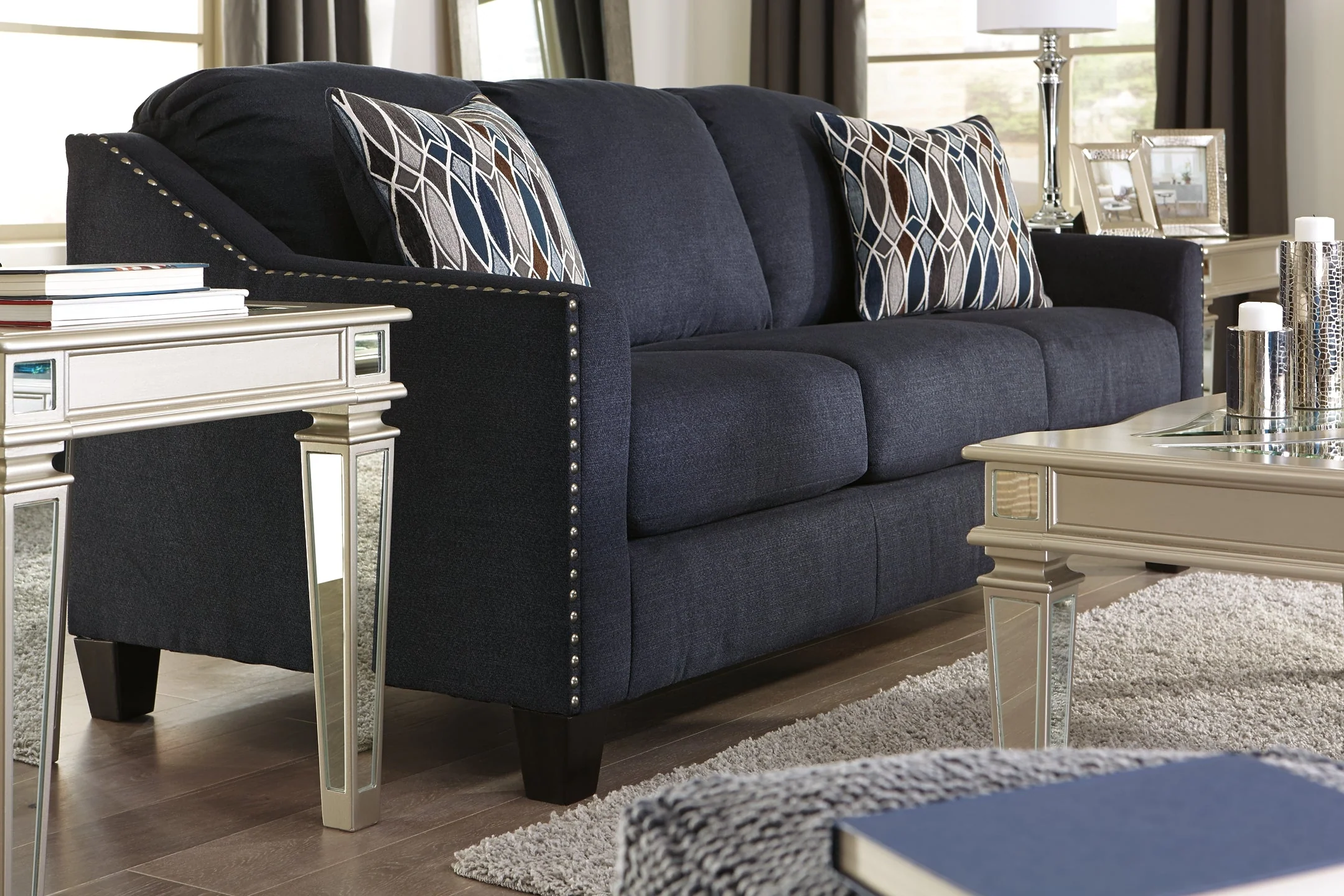Creeal Heights Sofa - Image 8