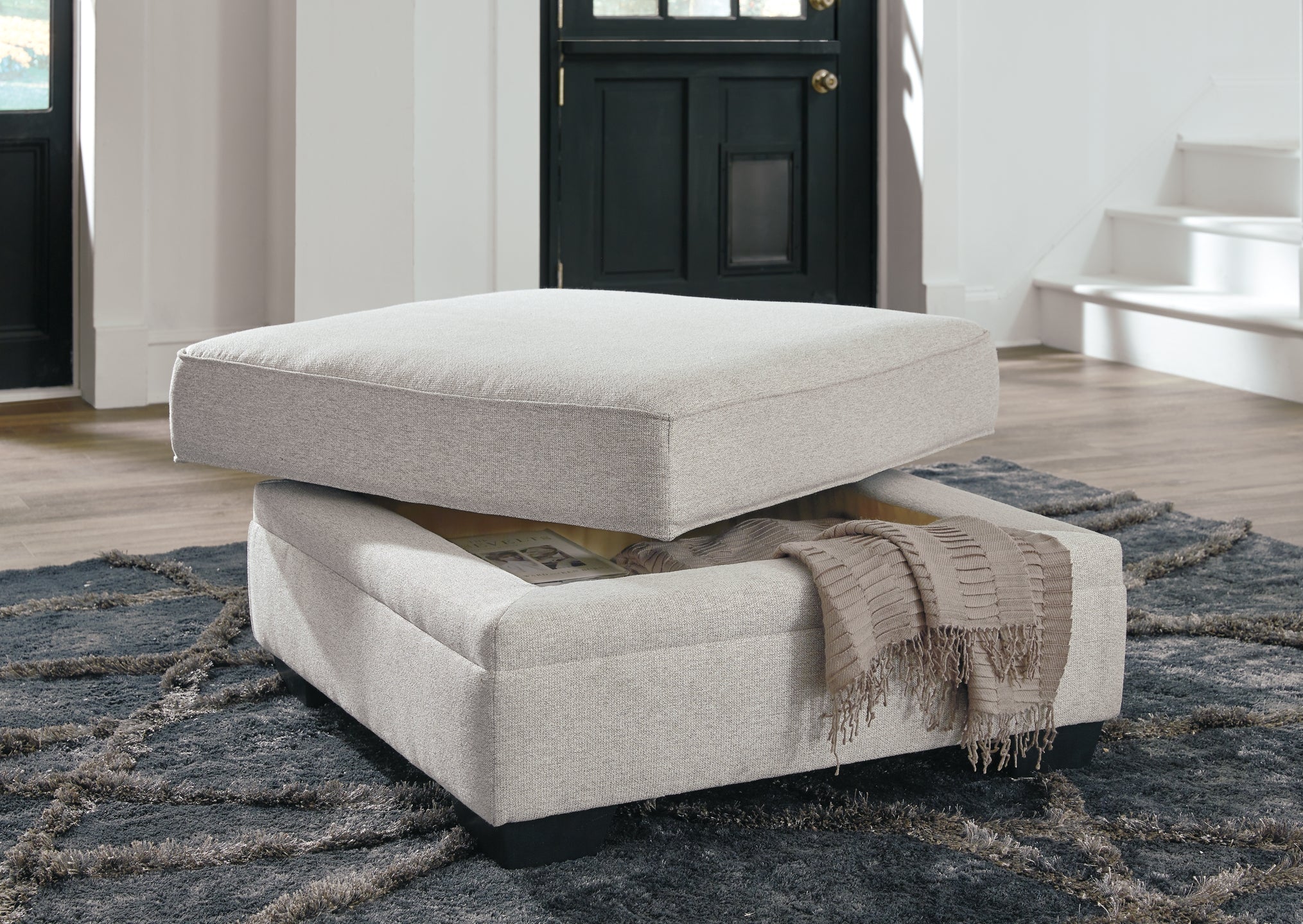 Dellara Ottoman With Storage - Image 4