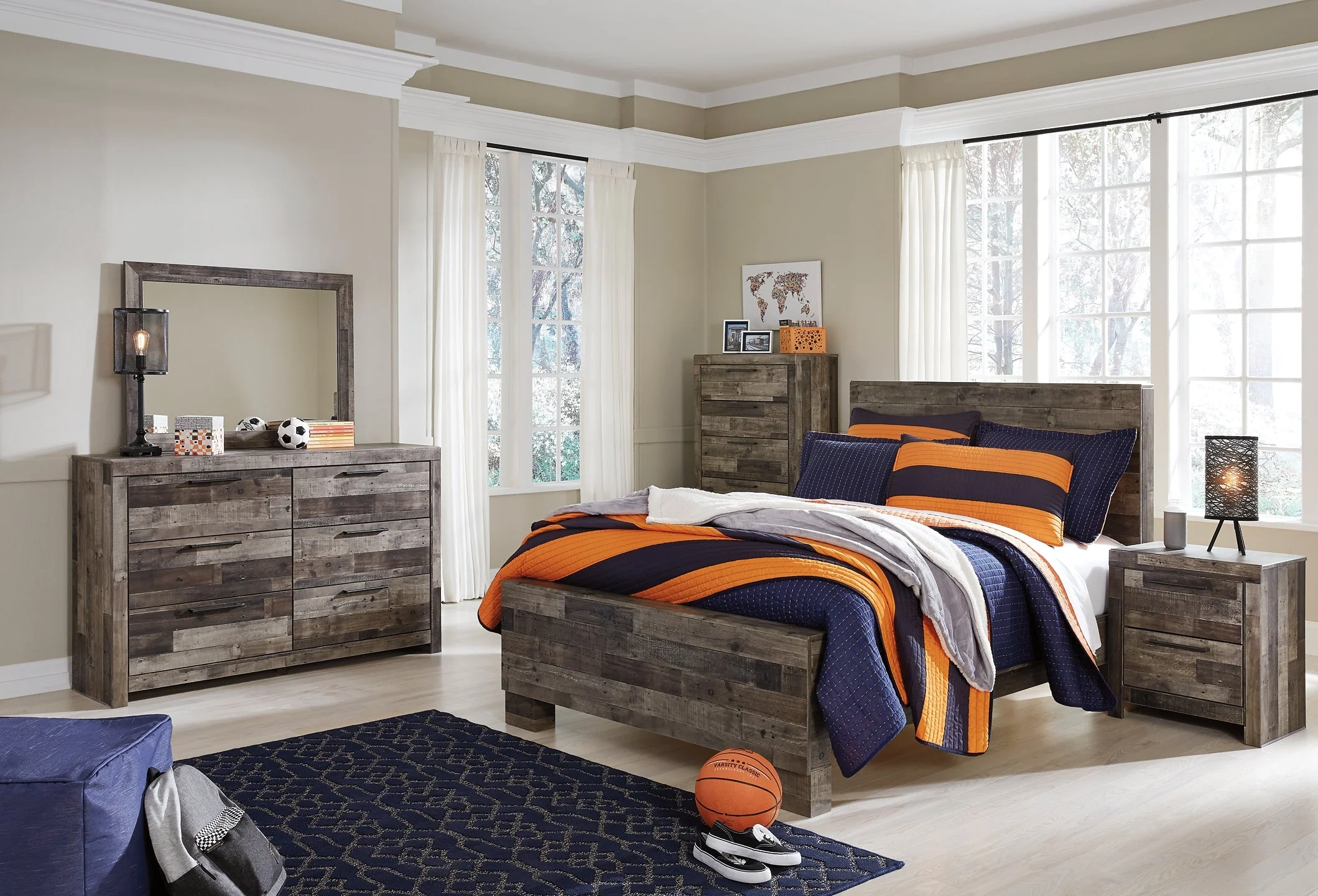 Derekson Queen Panel Bed - Image 16
