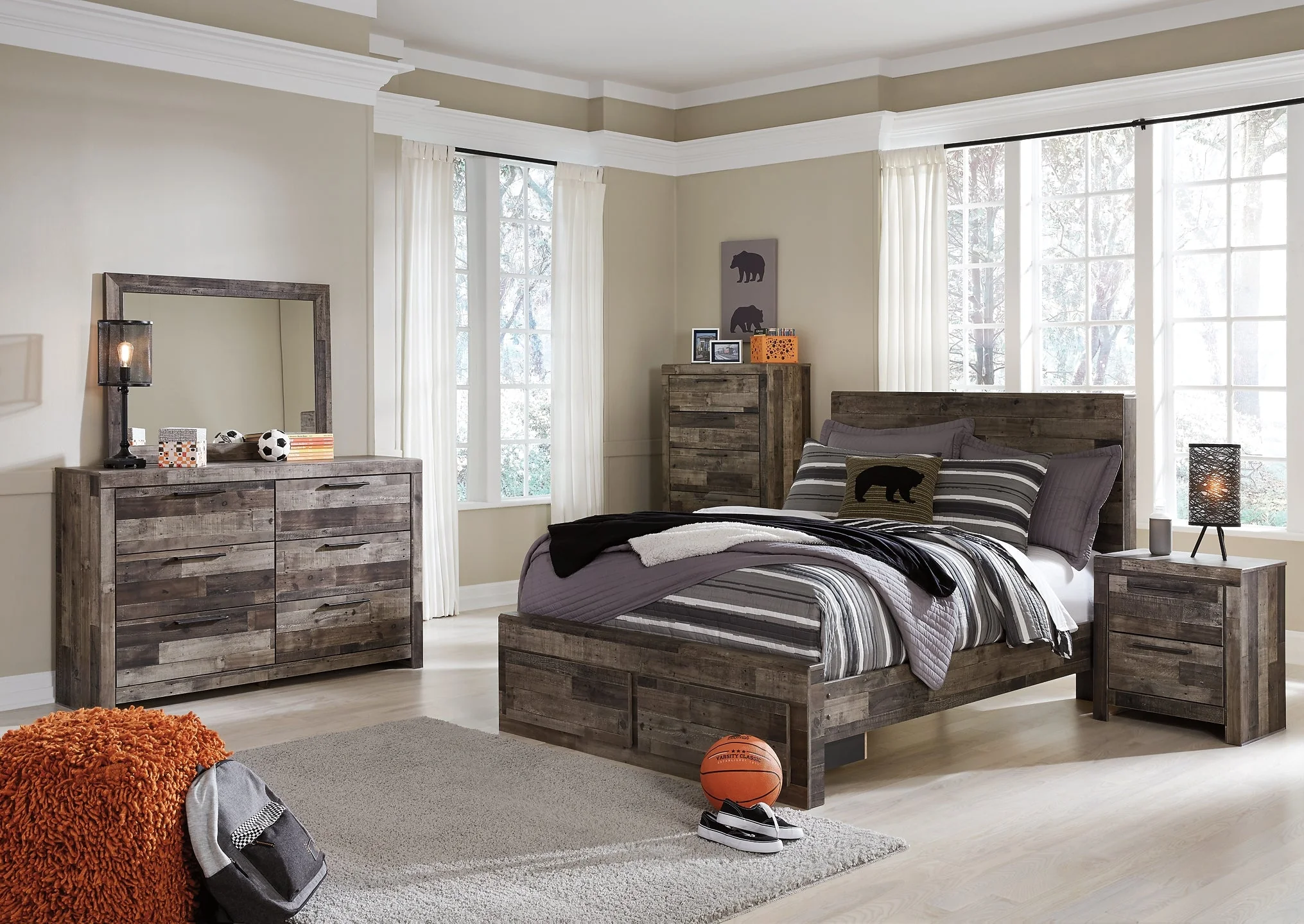 Derekson Queen Panel Bed - Image 17