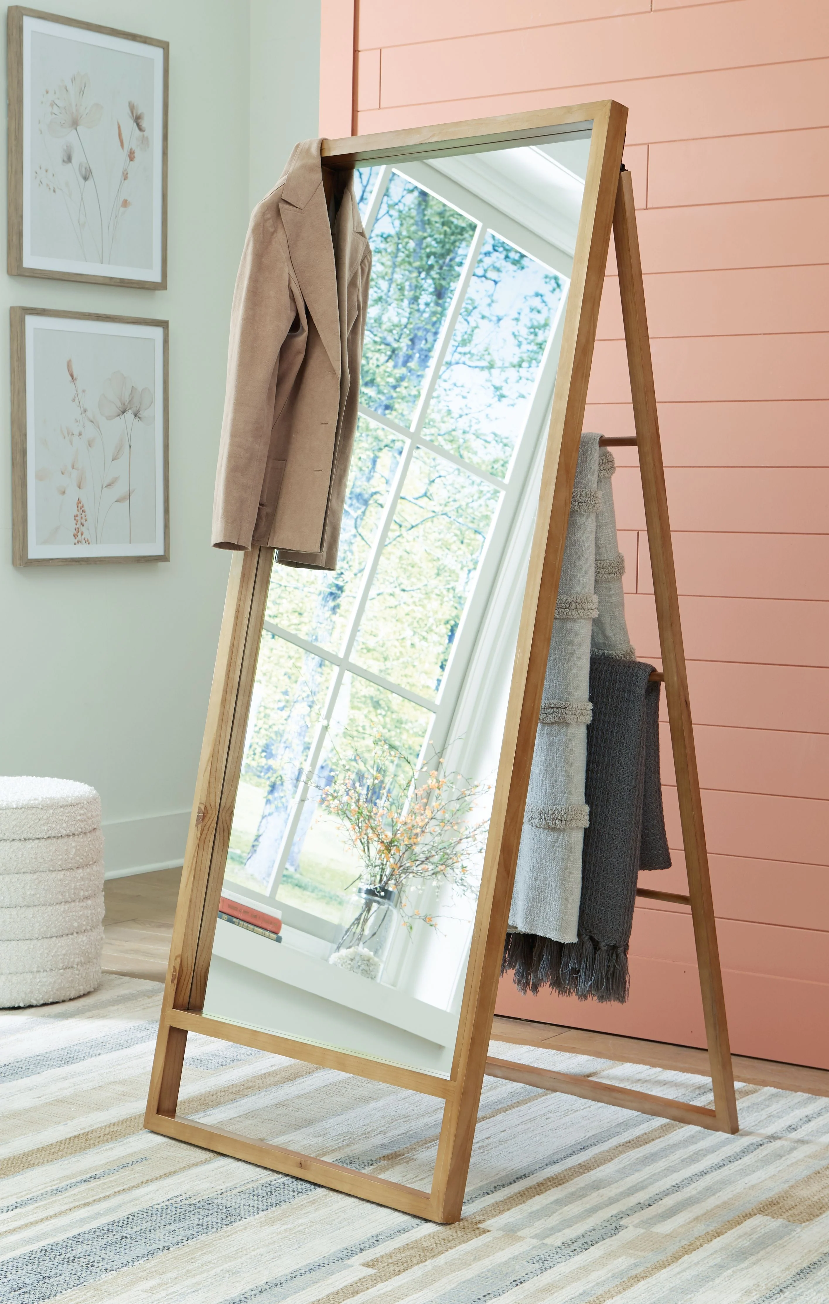 Devford - Floor Mirror - Brown - Image 4