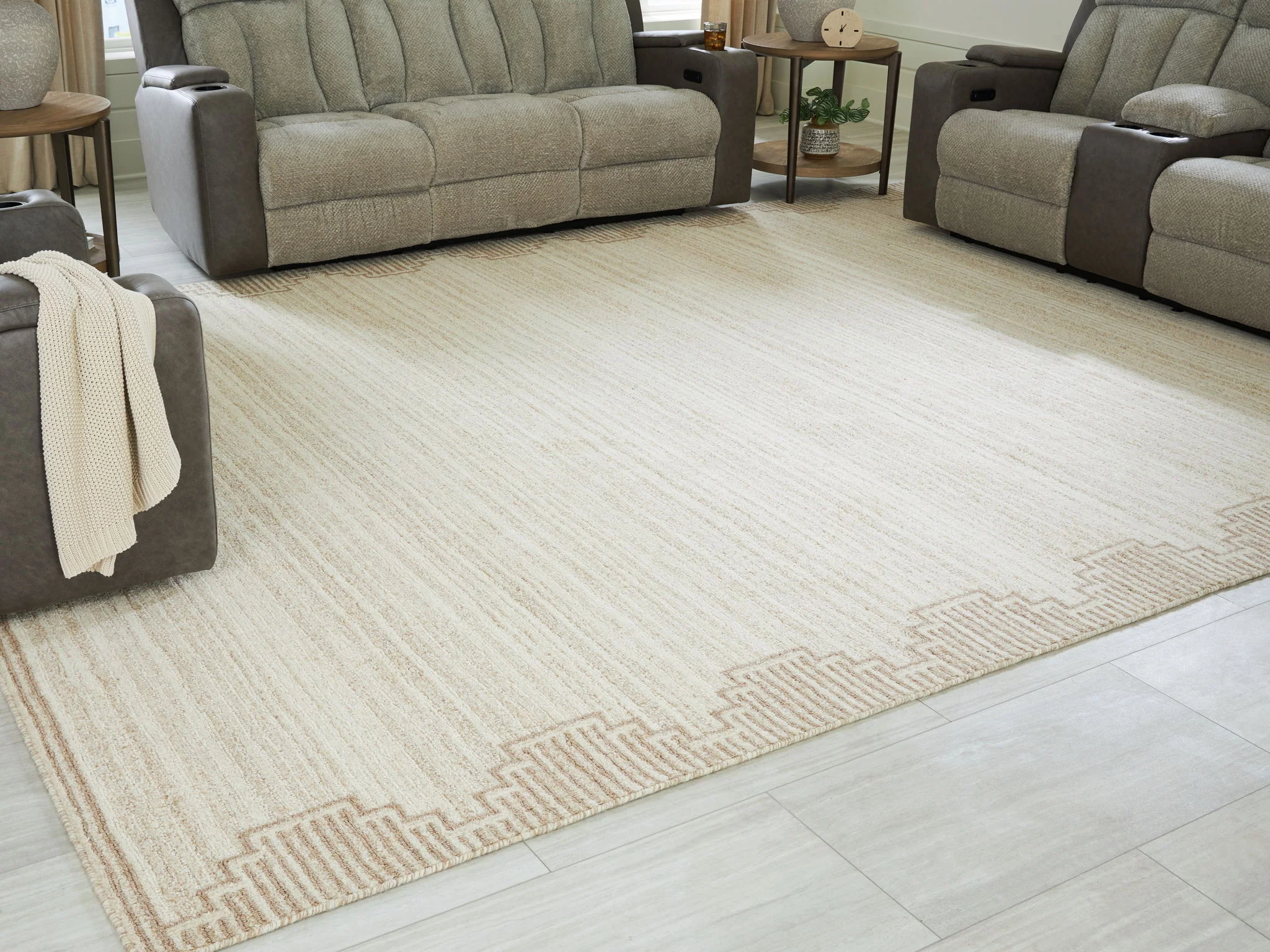 Emorymore - Rug - Image 5