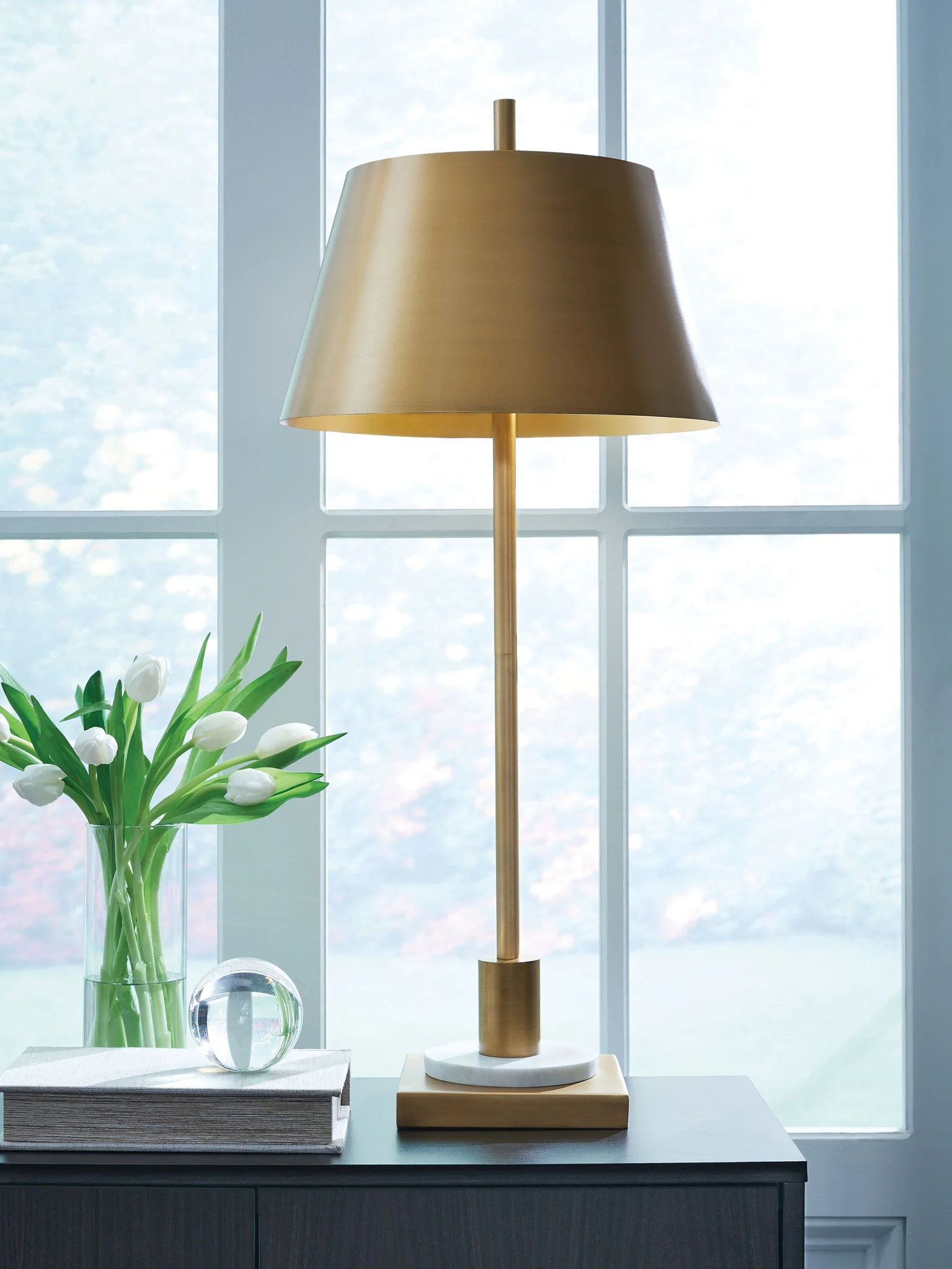 Fritzburn - Metal Table Lamp - Gold Finish / White - Image 4