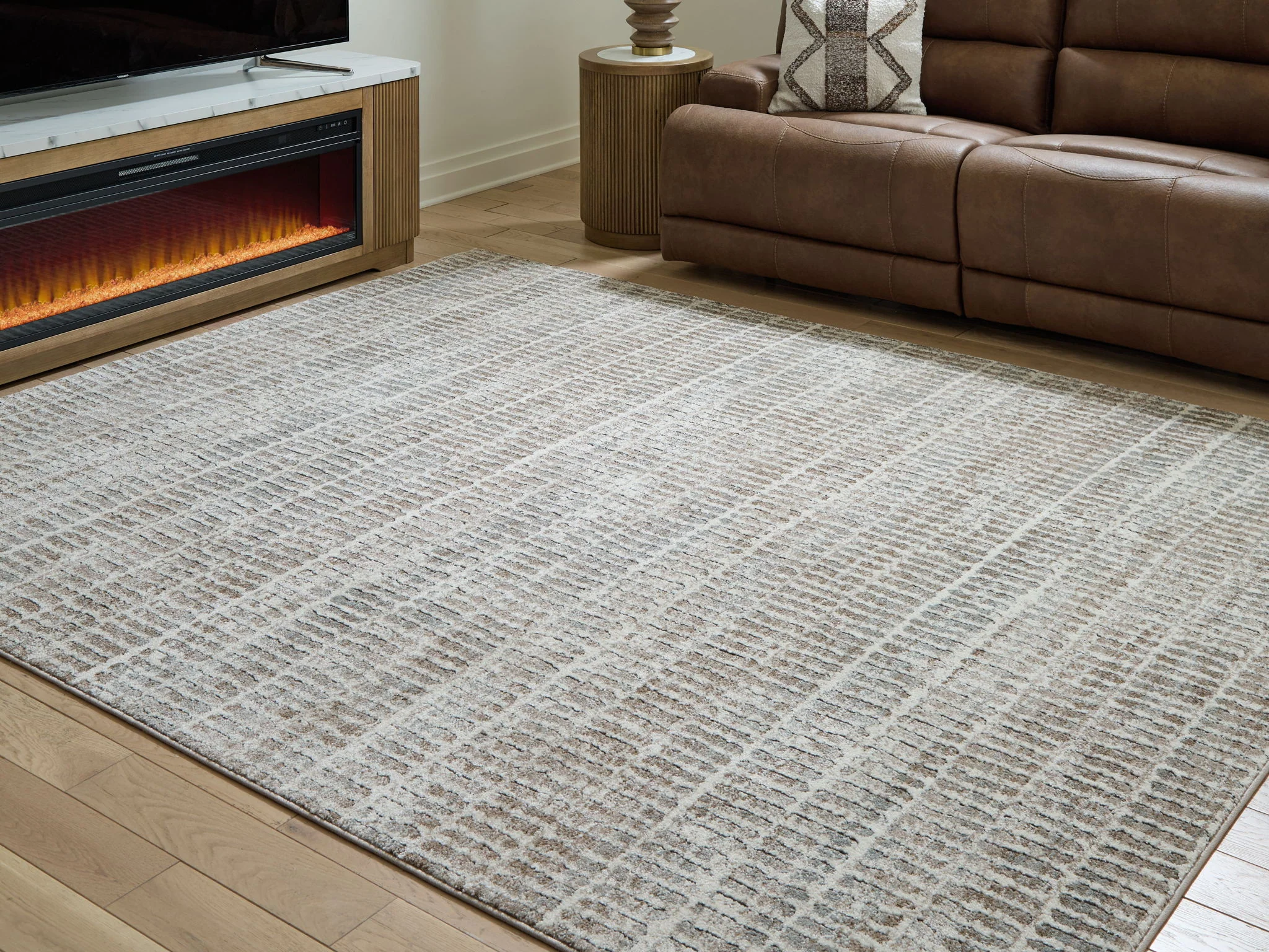 Fuadwick - Rug - Image 6