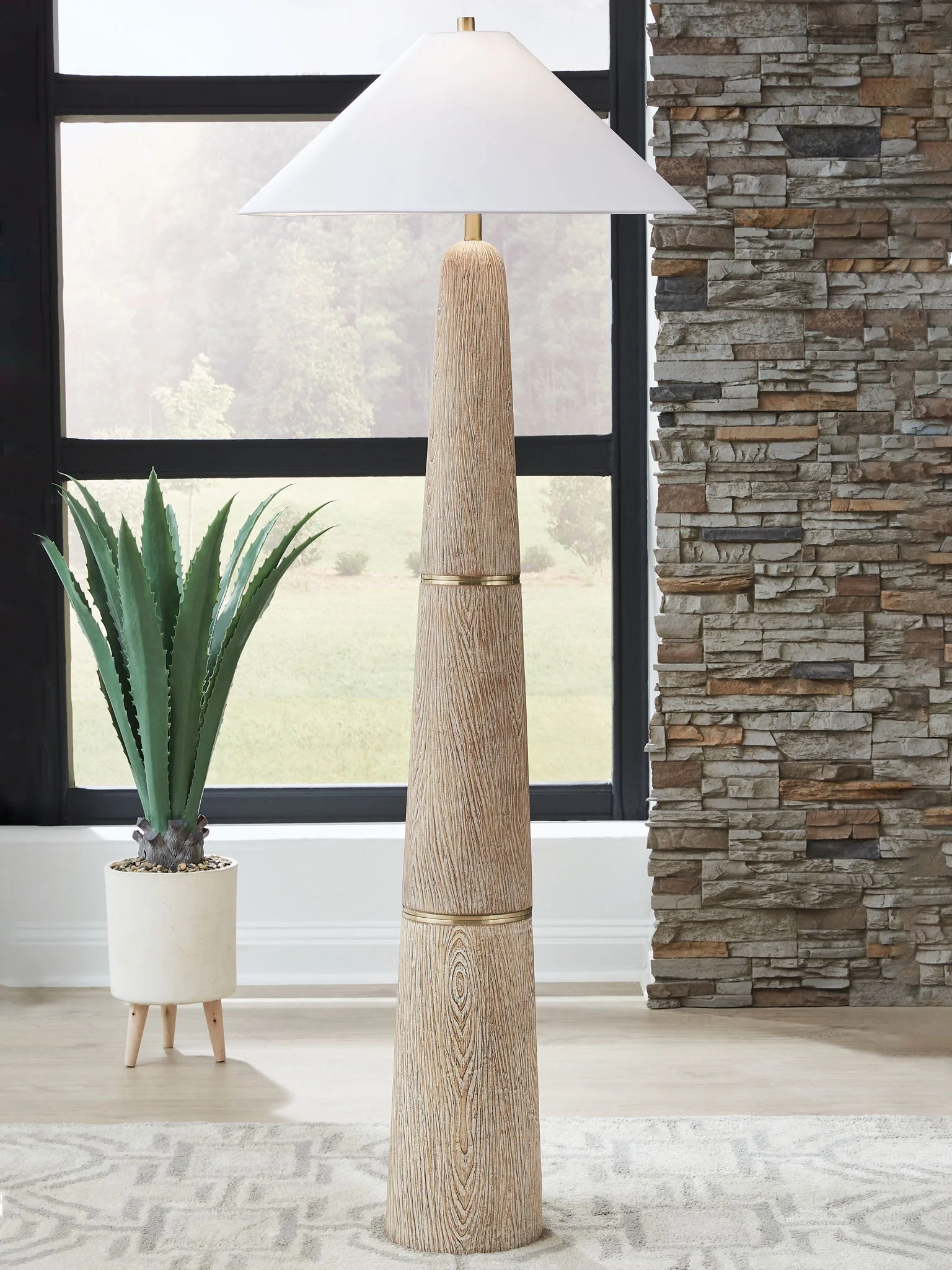 Gasparleigh - Poly Floor Lamp - Brown / Gold Finish - Image 4