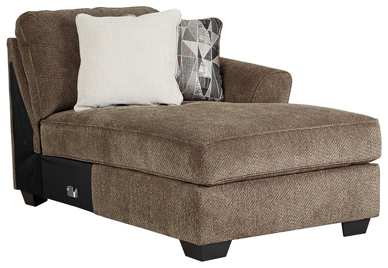 Graftin 3-Piece Sectional with Chaise - Image 6