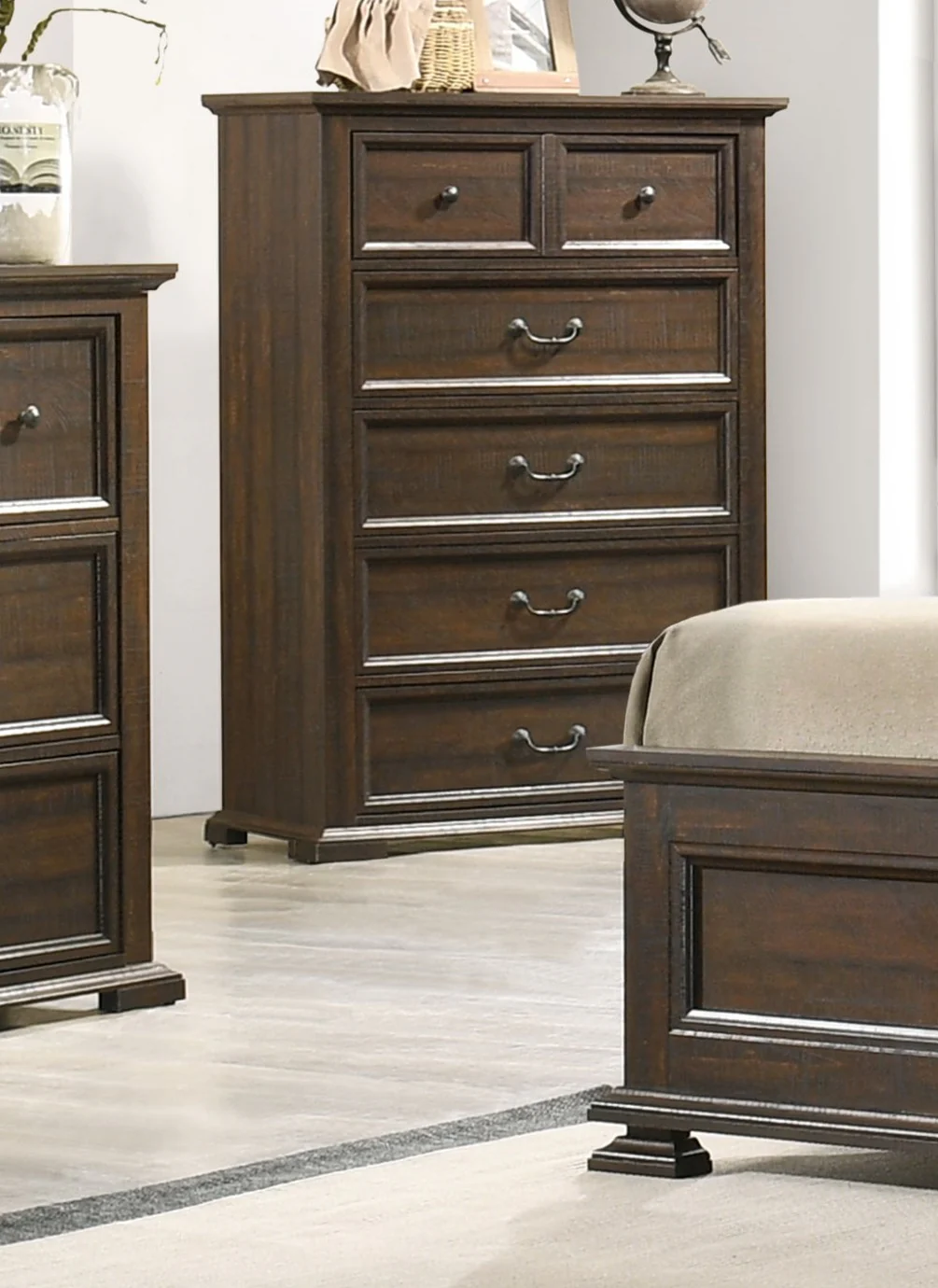 Grissom Chest
