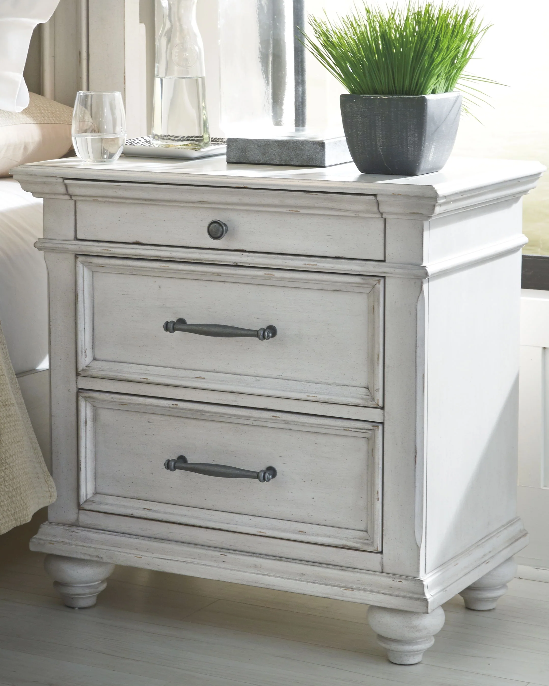 Kanwyn - Panel Bedroom Set - Image 37