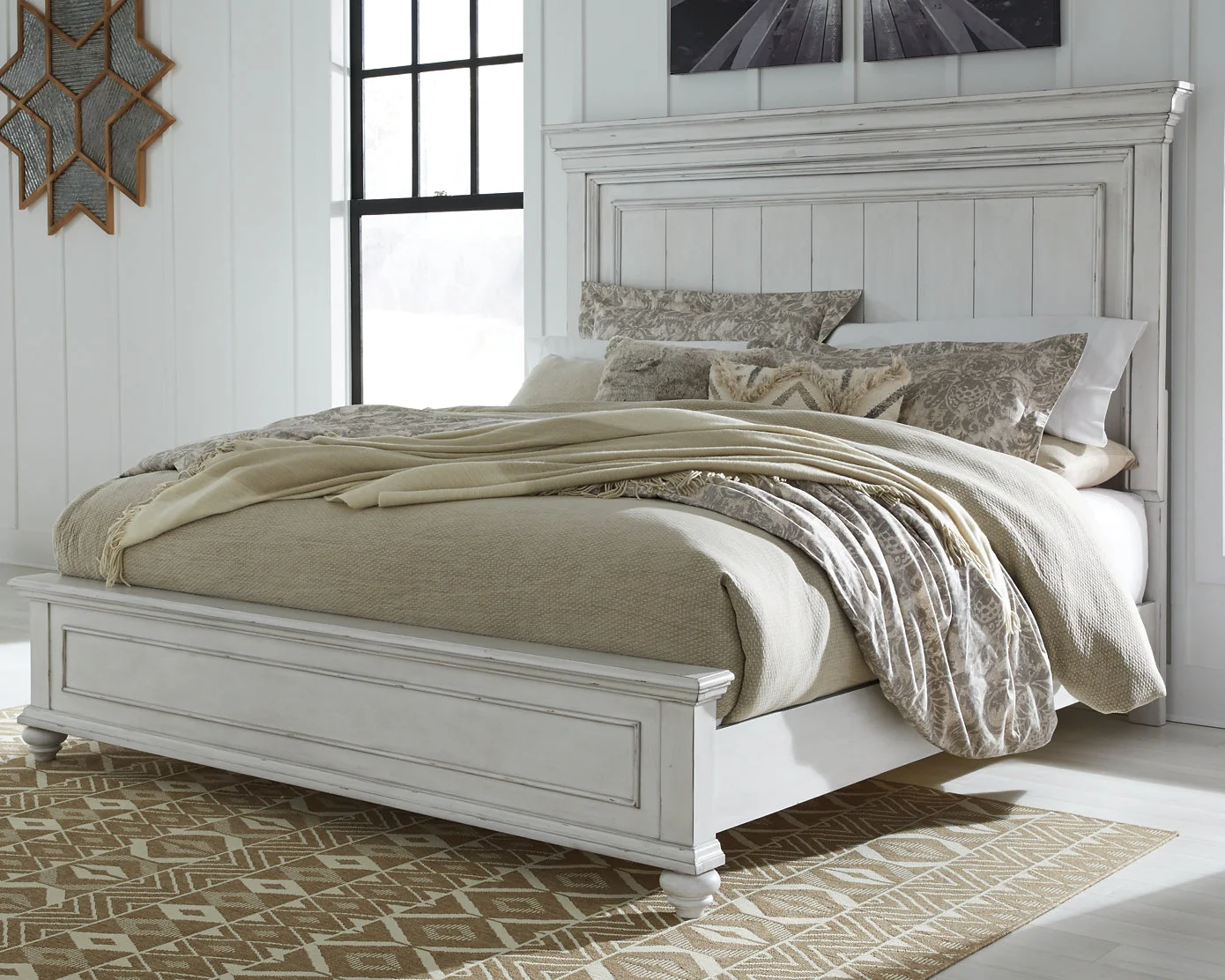 Kanwyn Queen Panel Bed - Image 3