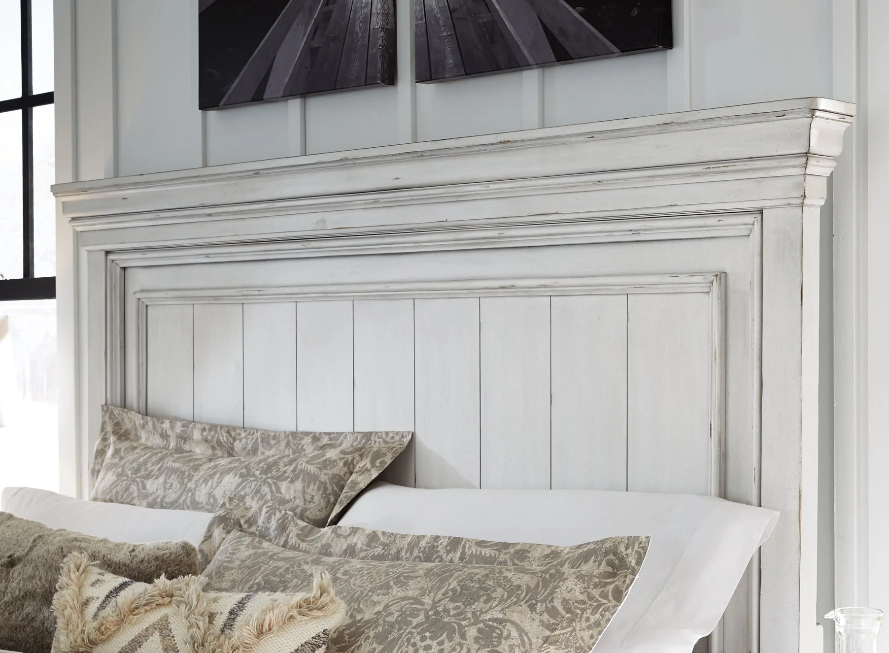 Kanwyn Queen Panel Bed with Storage Bench - Image 7