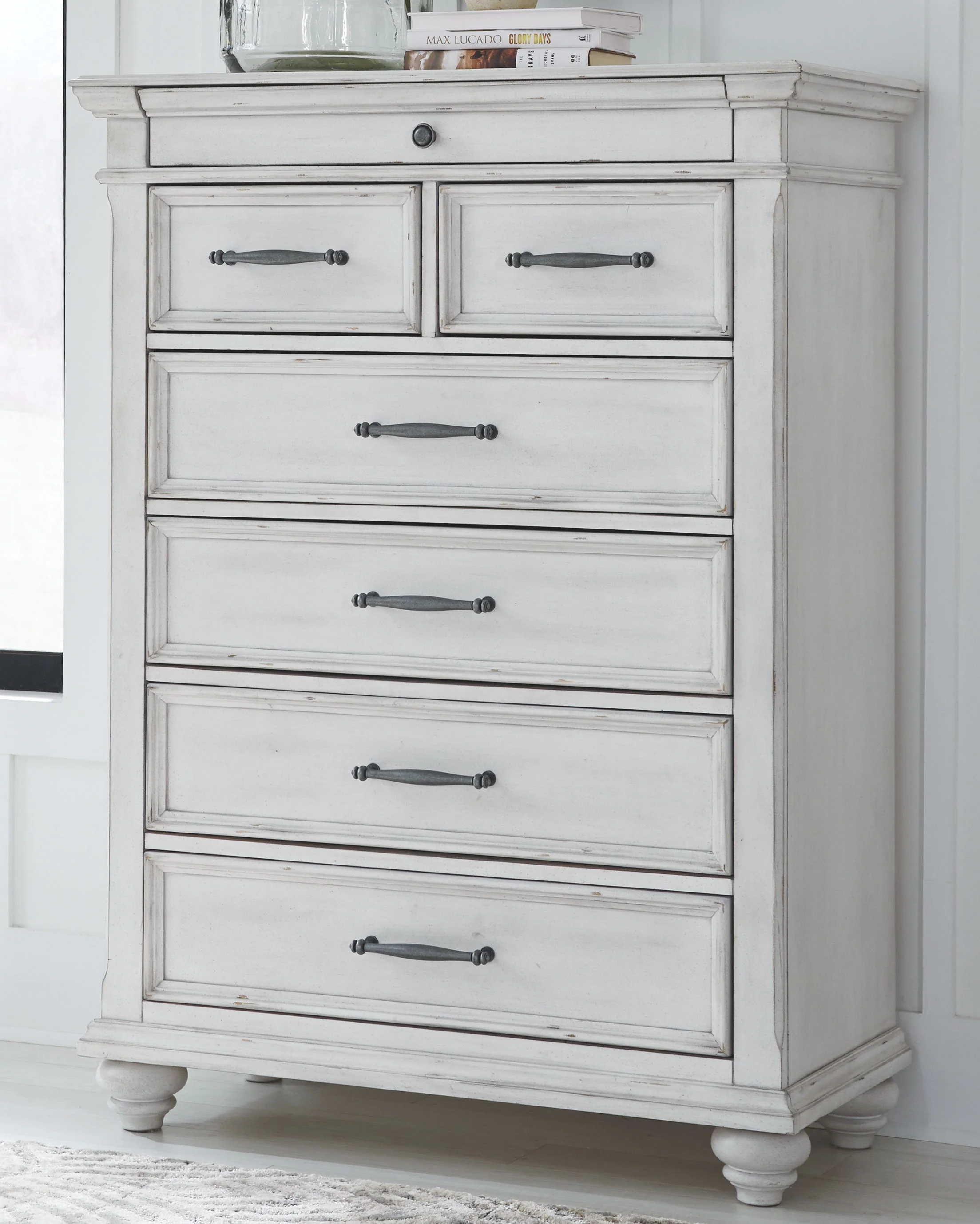 Kanwyn - Upholstered Bedroom Set - Image 40