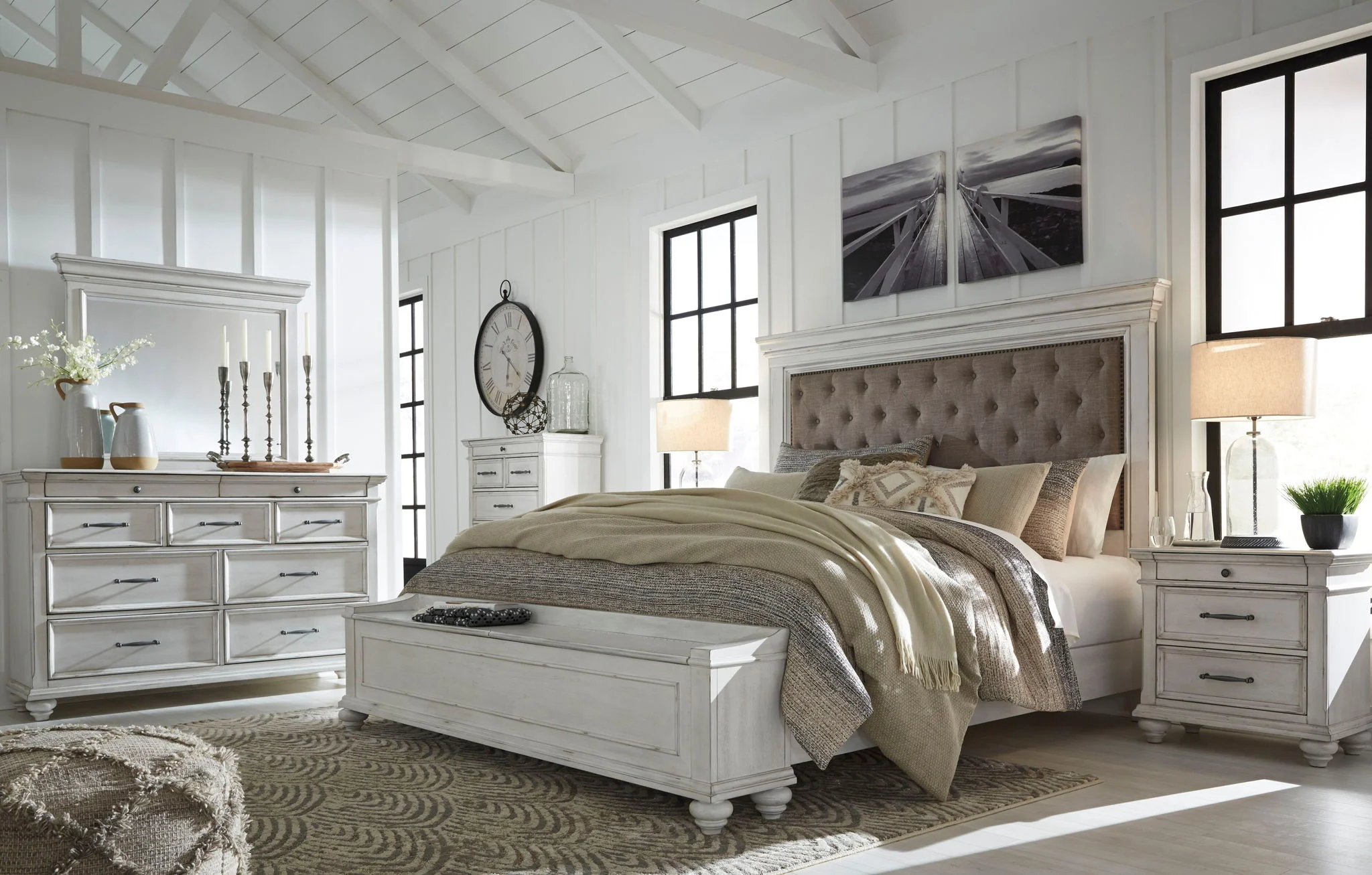 Kanwyn - Upholstered Panel Bed - Image 7