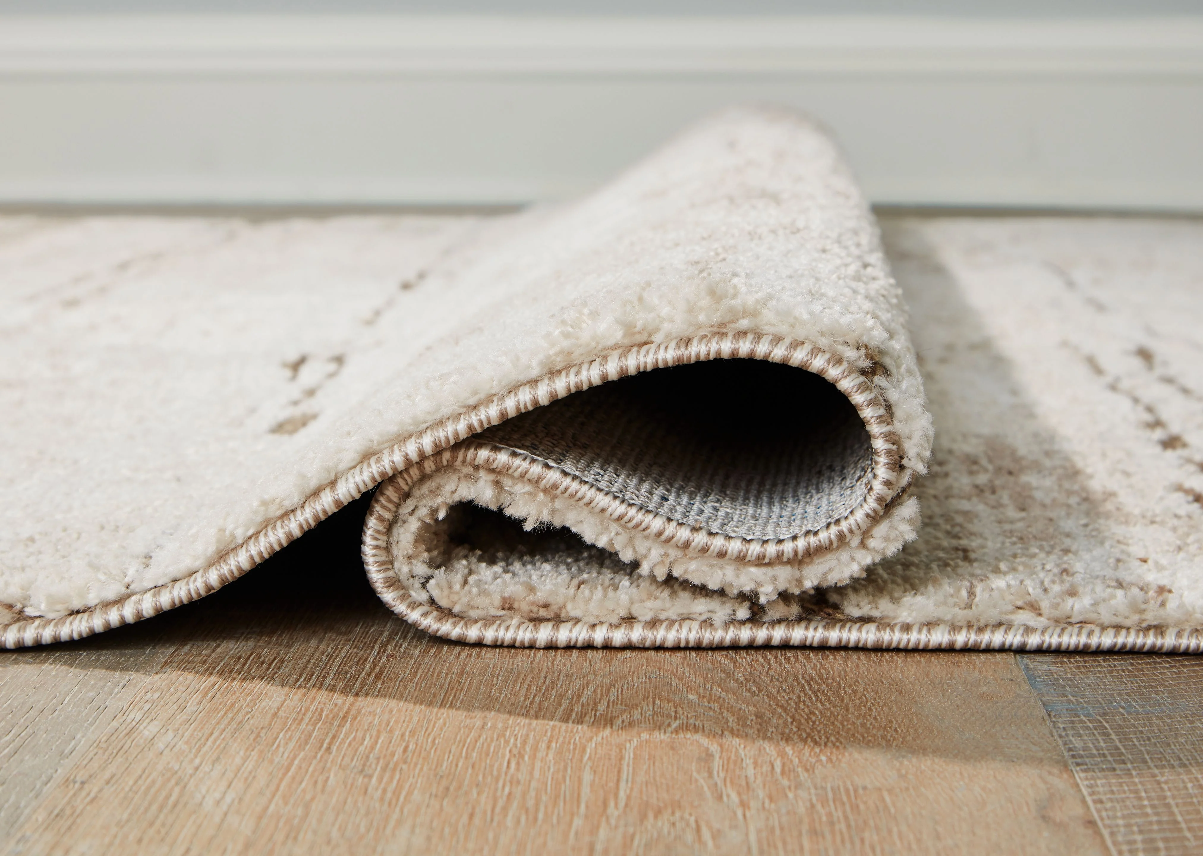 Kasney - Rug - Image 4