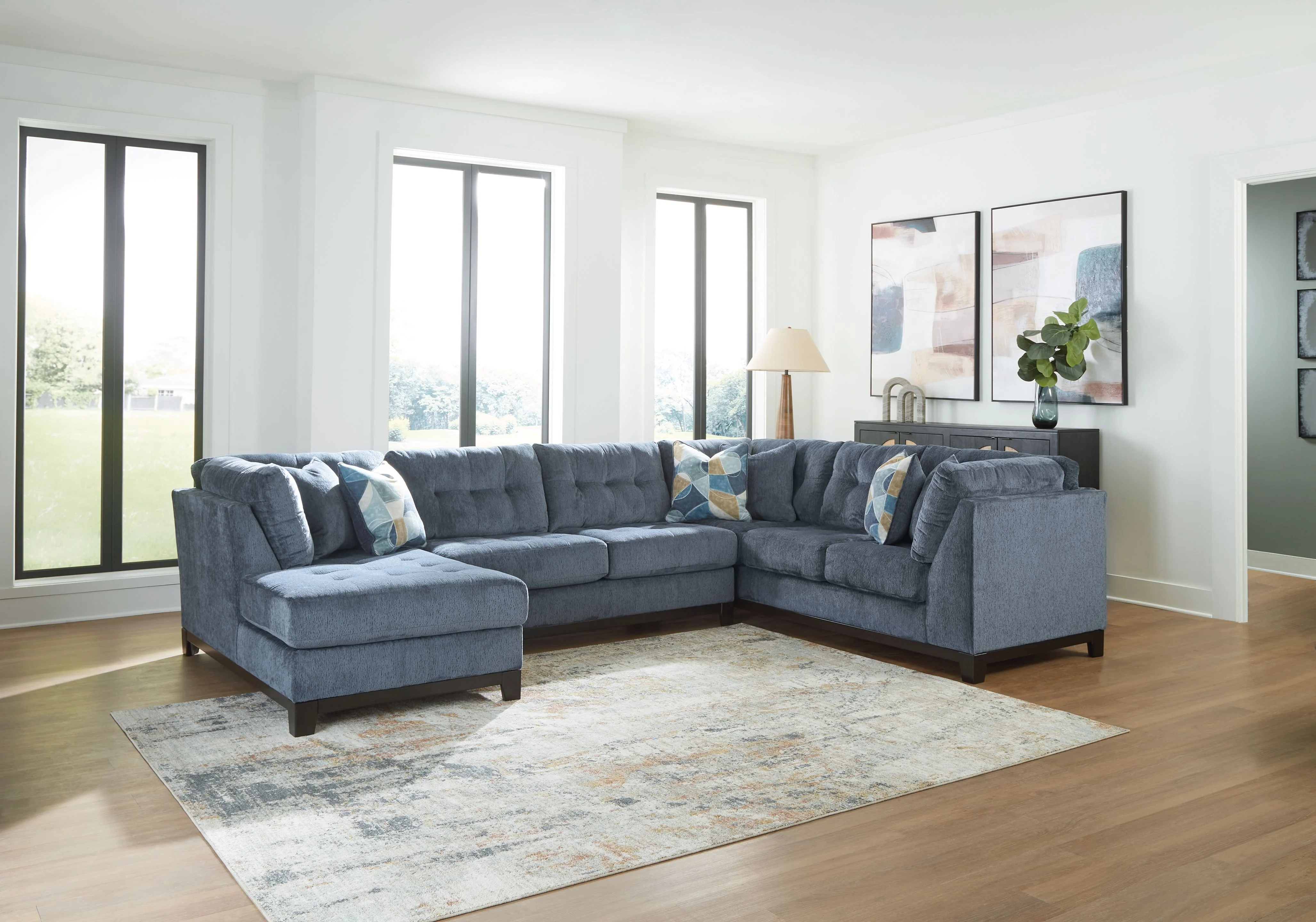 Maxon Place - Sectional - Image 11