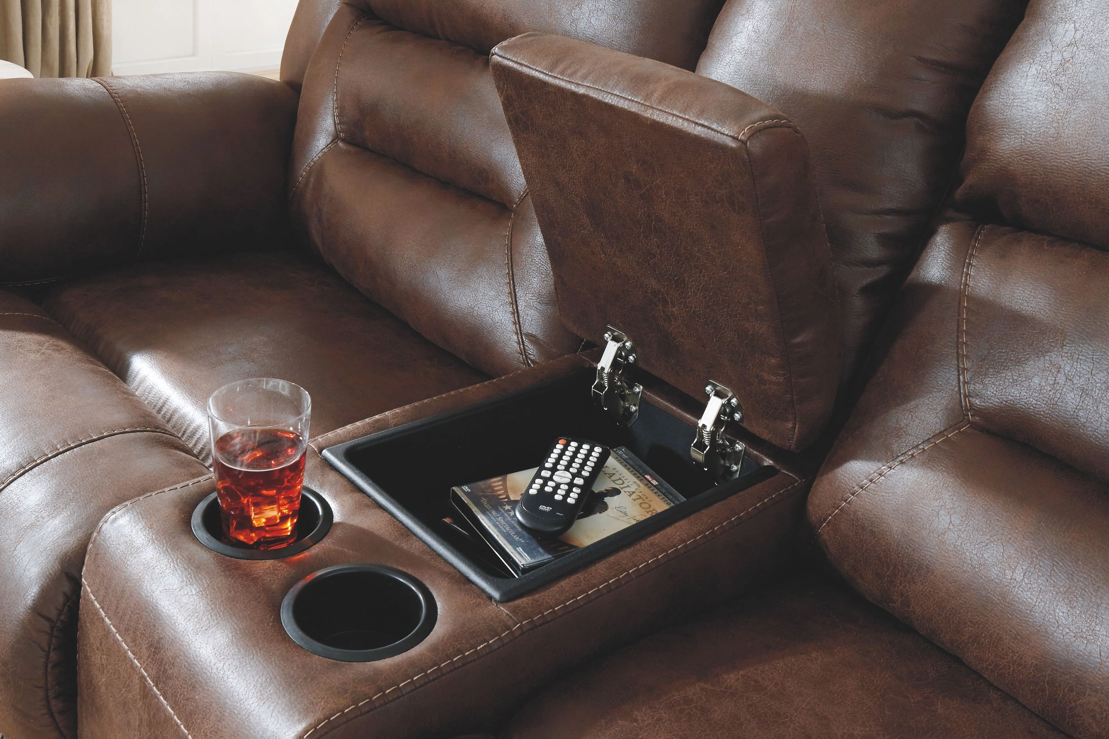 Stoneland - Reclining Living Room Set - Image 11