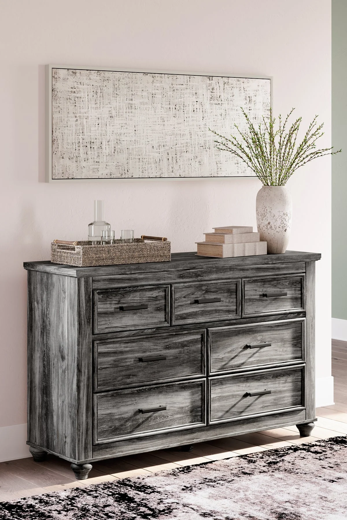 Thyven Seven Drawer Dresser