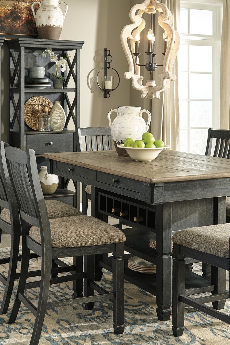 Tyler Creek - Counter Height Table Set - Image 9