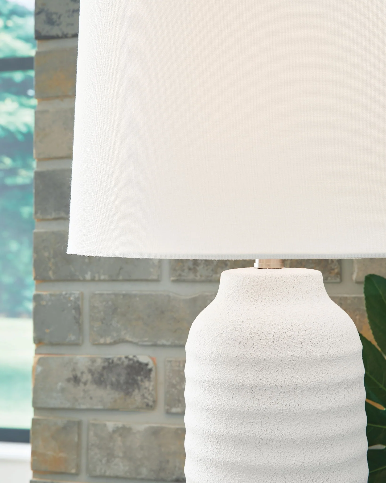 Vauville - Poly Table Lamp (Set of 2) - White - Image 4
